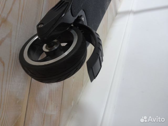 Электросамокат карбоновый складной новый Электросамокат карбоновый складной новый