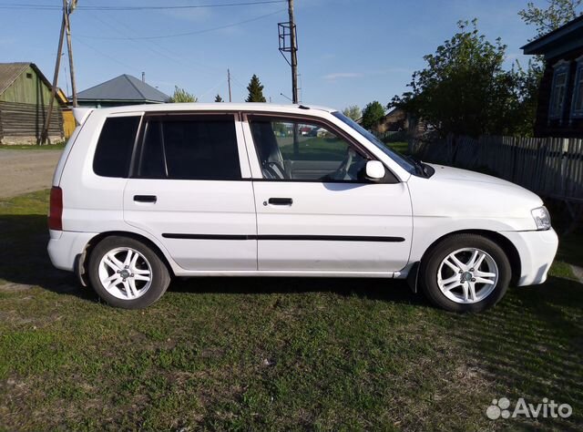 Mazda Demio 1.3 AT, 2000, 50 км