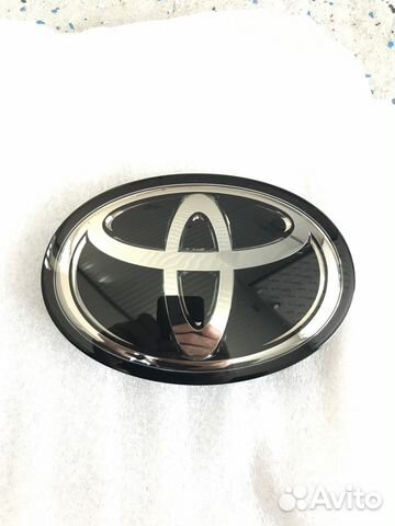 Эмблема на камри 70, 75