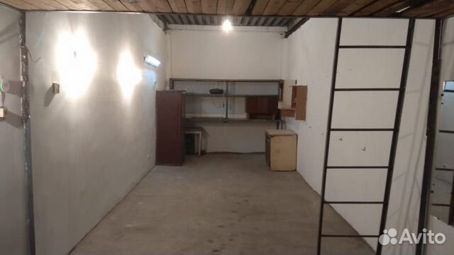 Гараж, 30 м² Гараж, 30 м²