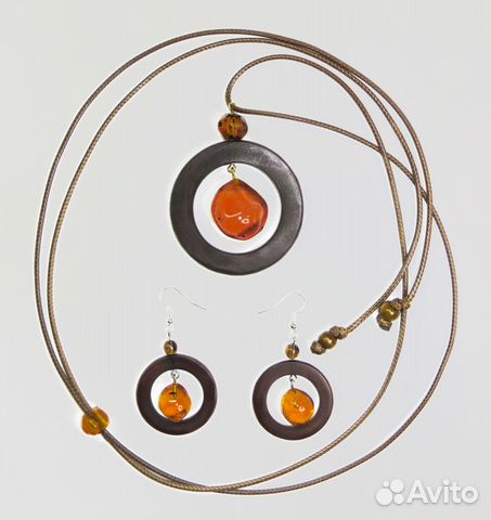 Комплект, кулон и серьги с янтарем и 