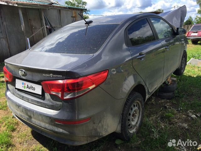 KIA Rio 1.6 МТ, 2017, битый, 80 000 км