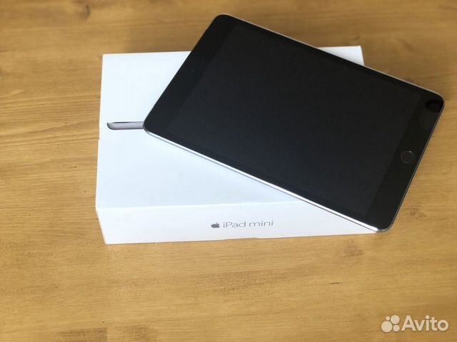 Планшет Apple iPad mini 3 16Gb Wi-Fi + Cellular
