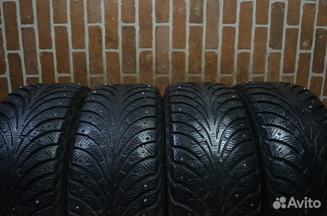215/55/16 Goodyear UltraGrip QA зимние шины R16