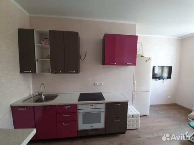 1-к квартира, 46 м², 3/5 эт. 1-к квартира, 46 м², 3/5 эт.