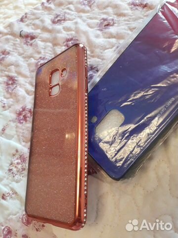 Новый чехол на Самсунг А 8-2018 года