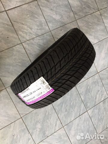 Шины зимние R 17 225 45 17 Nexen Шины зимние R 17 225 45 17 Nexen
