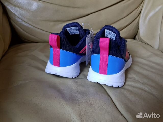 Кроссовки Adidas новые детские 33 р Кроссовки Adidas новые детские 33 р