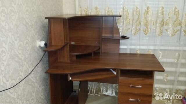 Компьютерный стол Компьютерный стол