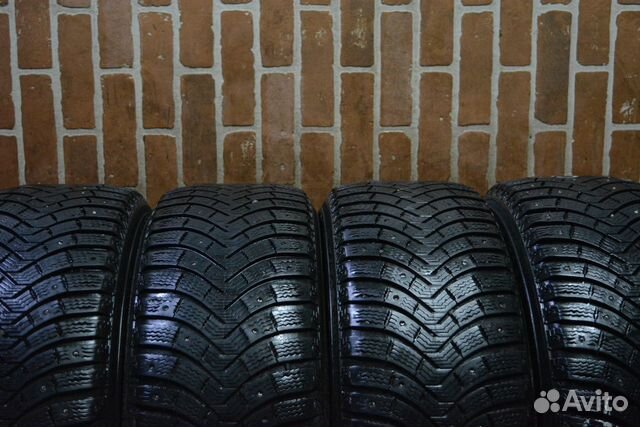 Зимние шины R17 225/60/17 Michelin North DX Зимние шины R17 225/60/17 Michelin North DX