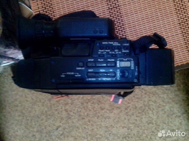Видеокамера JVC аналоговая Видеокамера JVC аналоговая
