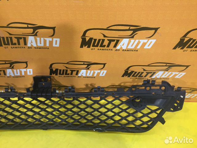 Решетка радиатора передняя Mercedes C-Classe W204 Решетка радиатора передняя Mercedes C-Classe W204