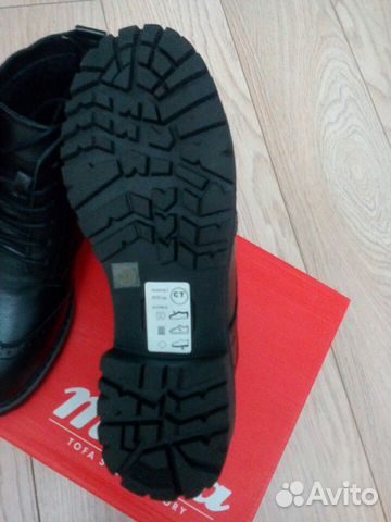 Женские ботинки для зимы- осени новые