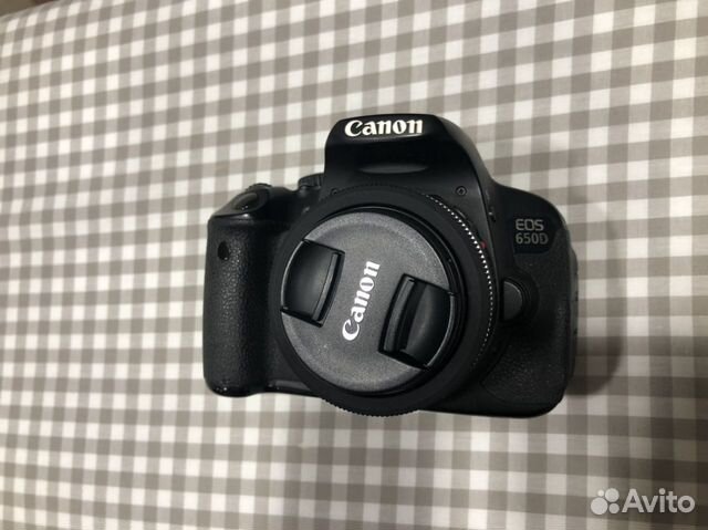 Авито 650. Фотоаппарат Canon EOS 77d body. Canon r body коробка. Дисплей 3 дюйма Canon.