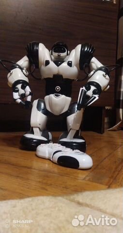 Robosapien wowwee (робот на пульте управления)