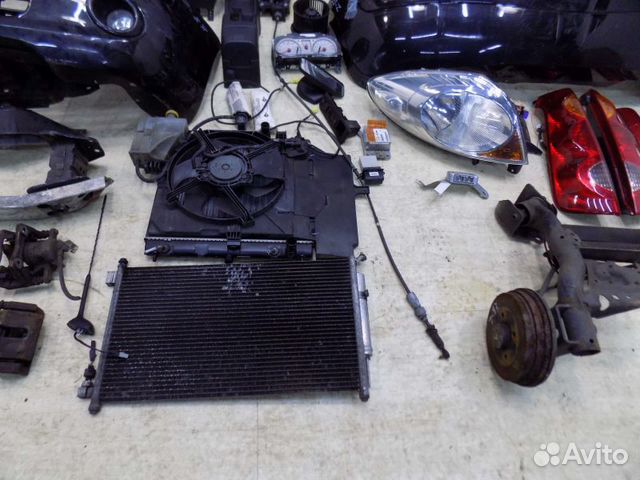 Разбор Nissan Note 2008