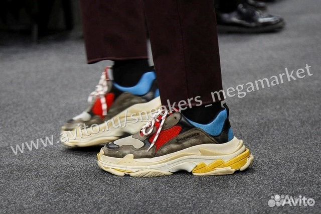 Кроссовки Balenciaga Triple S Кроссовки Balenciaga Triple S