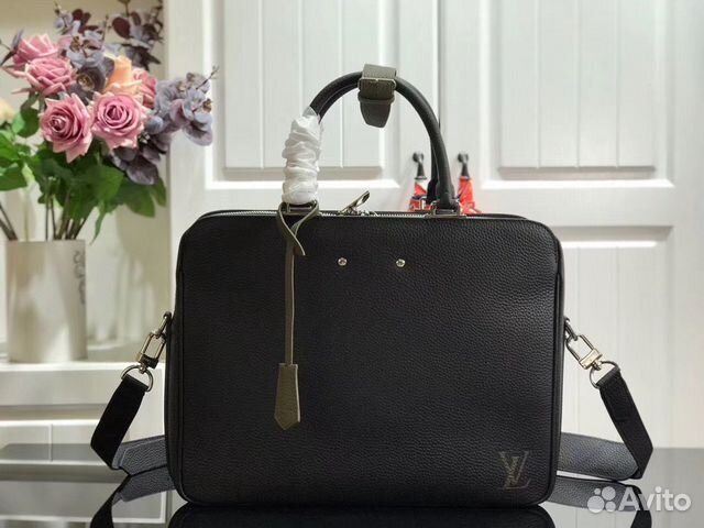 Портфель Louis Vuitton оригинальное исполнение