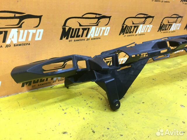 Кронштейн бампера передний Mercedes Cls W218