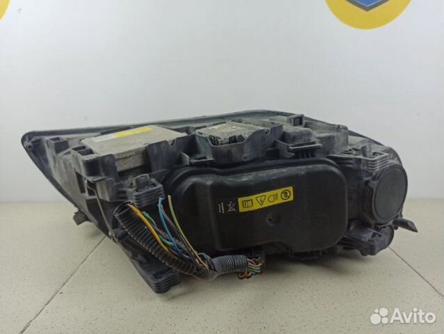 Фара левая Volvo Xc70 2008