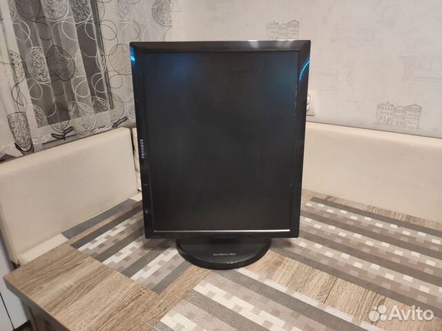 Монитор SAMSUNG SyncMaster 960BF