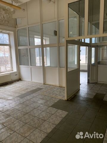 Помещение свободного назначения, 1618 м²