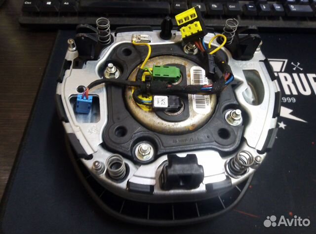 Подушка безопасности в руль BMW F10 F01 F02 Подушка безопасности в руль BMW F10 F01 F02