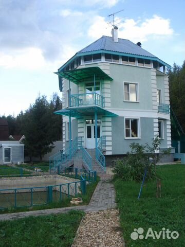 Дом 225 м² на участке 14 сот.