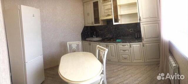 2-к квартира, 70 м², 9/10 эт. 2-к квартира, 70 м², 9/10 эт.