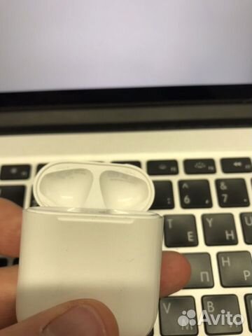 Кейс Airpods. Первое поколение Кейс Airpods. Первое поколение