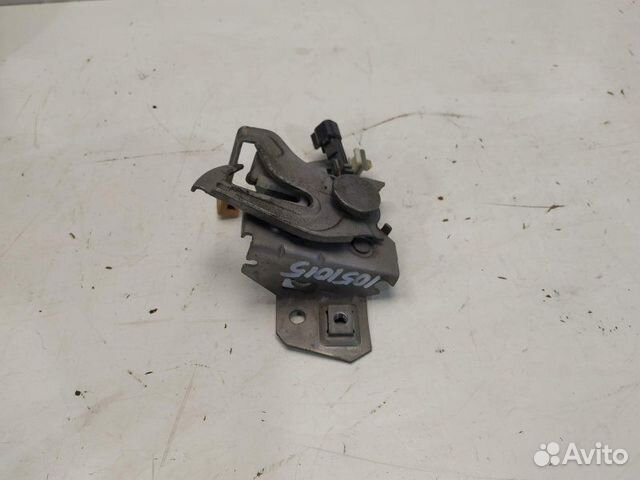 Замок капота 30716530 Volvo S40 2