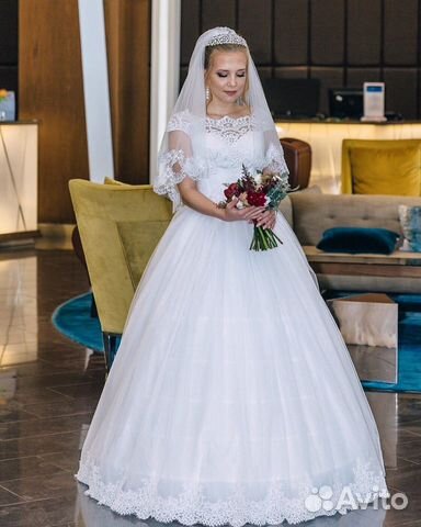 Свадебное платье + фата + диадема