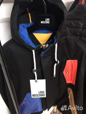 Куртка новая Love Moschino, оригинал Куртка новая Love Moschino, оригинал