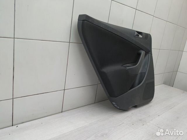 Обшивка задняя левая 3C9867211DA VW Passat (B6) 20 Обшивка задняя левая 3C9867211DA VW Passat (B6) 20