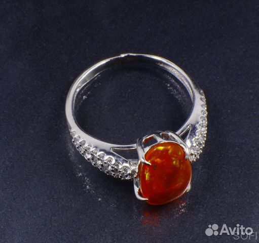 Серебряное кольцо с опалом и фианитом натуральным