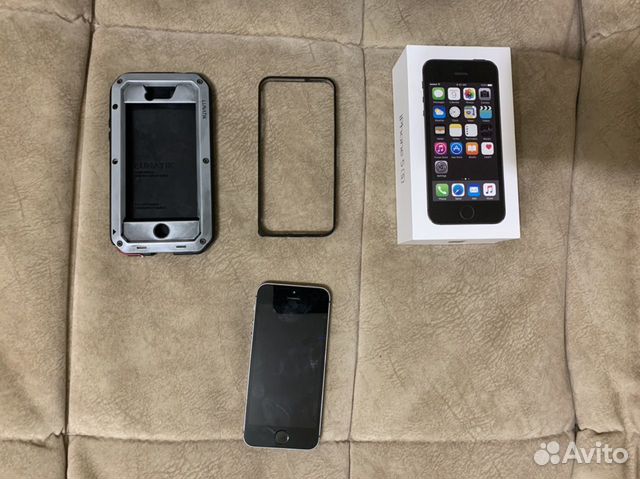 iPhone 5s 16gb space gray