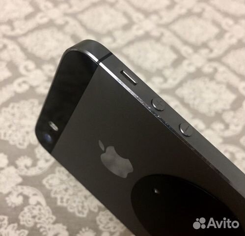 Телефон iPhone 5s (16гб) Телефон iPhone 5s (16гб)