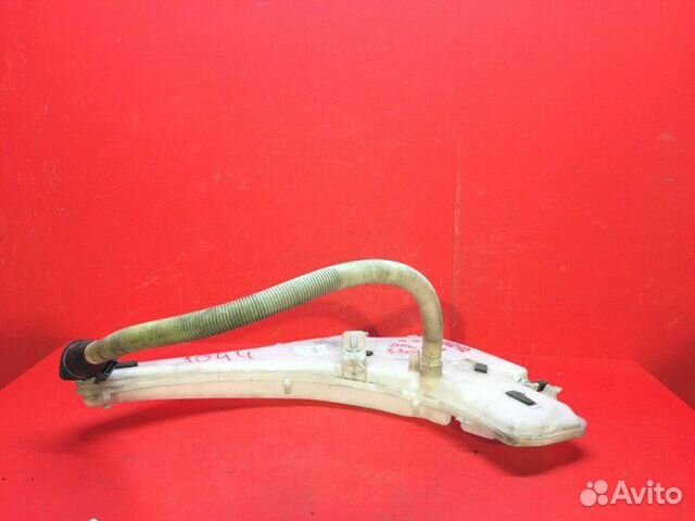 Бачок омывателя Bmw 1 Series E87 N45B16A 2004-2011 Бачок омывателя Bmw 1 Series E87 N45B16A 2004-2011