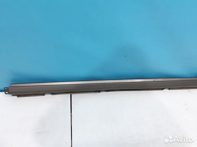 Накладка порога левая Hyundai Grand Starex 1