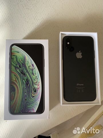 Телефон iPhone