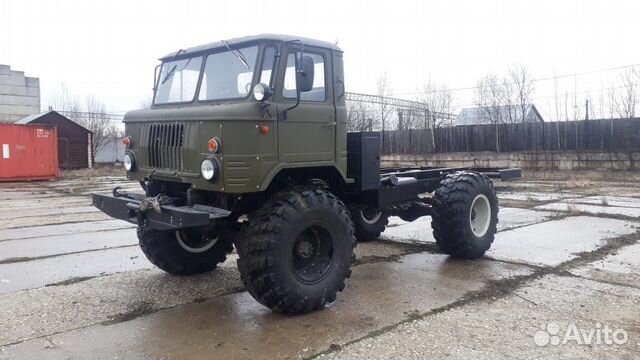 Шасси на базе Газ-66 с псм снегоболотохода Шасси на базе Газ-66 с псм снегоболотохода