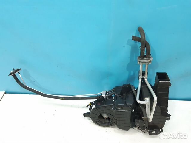 Печка задняя в сборе Hyundai Gand Starex H 1 Печка задняя в сборе Hyundai Gand Starex H 1