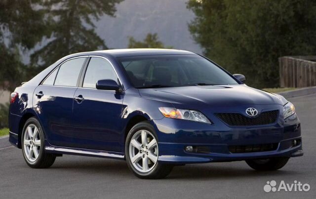 Toyota Camry V40 Бампер передний