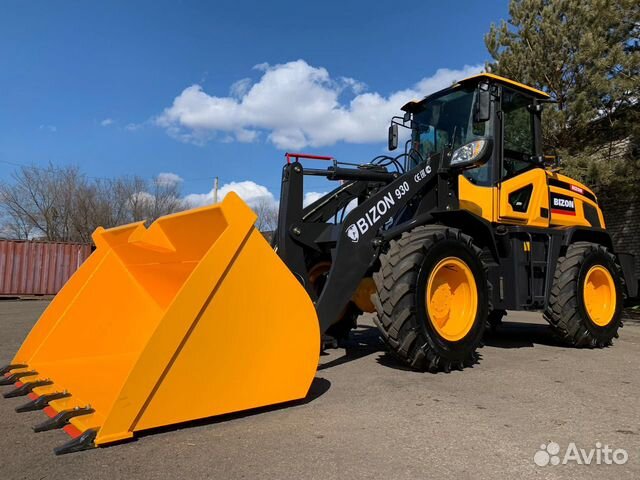 Фронтальный погрузчик bizon 930 Фронтальный погрузчик bizon 930
