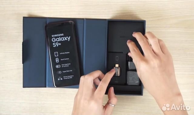 SAMSUNG Galaxy S9 Plus SM-G965FD 64Gb Burgundy Red