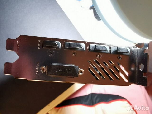 Видеокарта Gigabyte GTX 1070 8 GB Видеокарта Gigabyte GTX 1070 8 GB