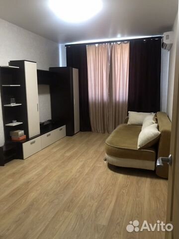 1-к квартира, 38 м², 1/4 эт. 1-к квартира, 38 м², 1/4 эт.