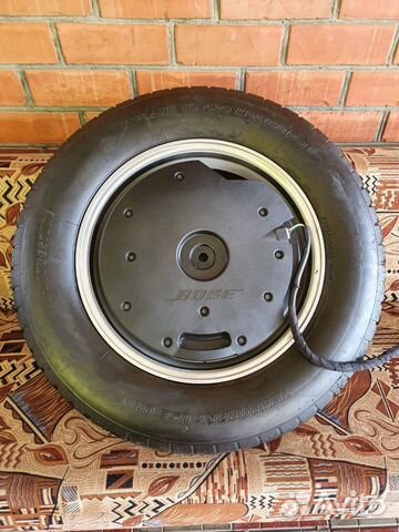 Активный сабвуфер Bose 28170 1BM0A