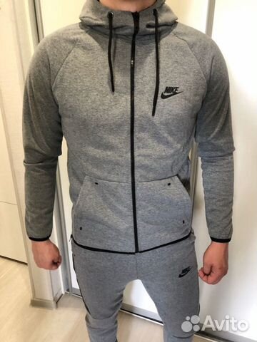 Спортивный костюм Nike Спортивный костюм Nike