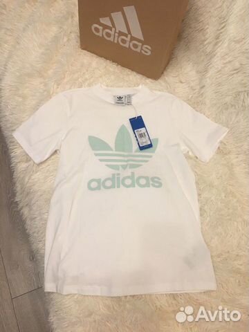 Новая футболка Adidas, оригинал Новая футболка Adidas, оригинал